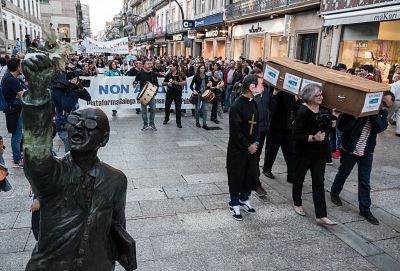 2016-10-20-Vigo-NinRevalidasNinLomce-20.jpg