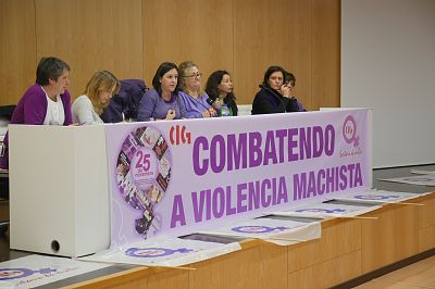 2016-11-25-DiaViolenciaMachista-Compostela24.jpg