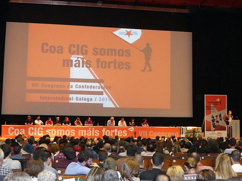 17-05-28ClausuraIICongreso-15.jpg